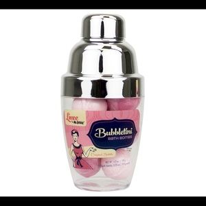 Bath Bombs (NEW STILL IN PLASTIC PACKAGING)